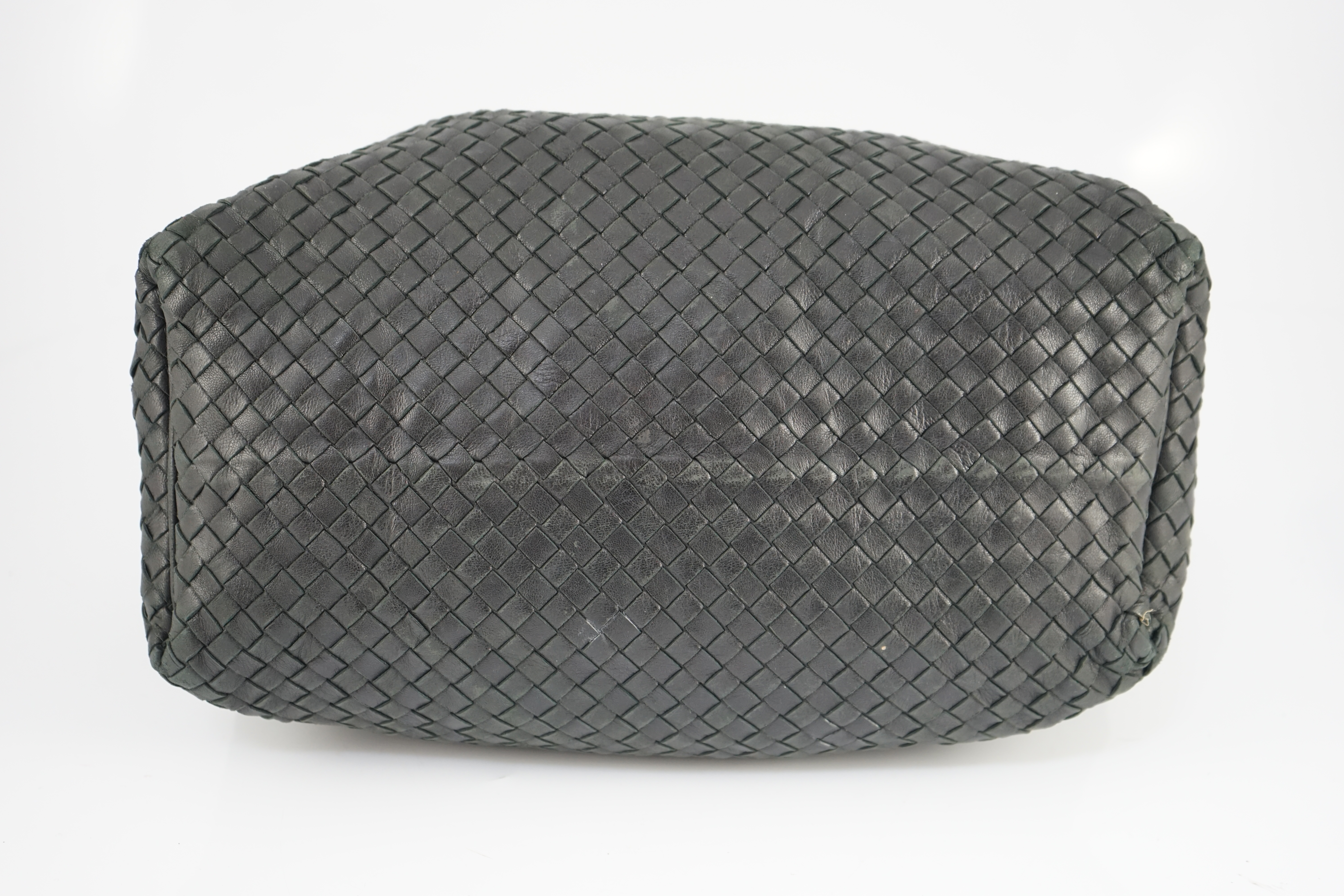 A Bottega Veneta intrecciato-weave medium black leather hobo bag, width 35cm, depth 15cm, height approx. 26cm